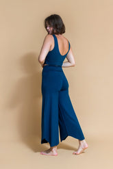 Sustainable Maya yoga Flare Pant in Ocean for women crafted from Eco-friendly bamboo Shambhala Barcelona.